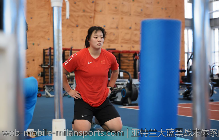 亚特兰大蓝黑战术体系的演变与发展路径